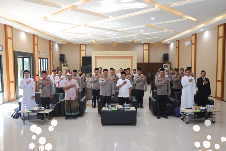 Polres Kediri dan Tokoh Lintas Agama Panjatkan Doa untuk Negeri di Hari Bhayangkara ke-80